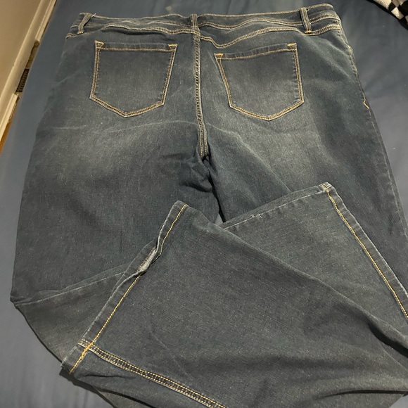 Torrid Luxe Slim Boot Jean - Super Stretch Medium Wash - Picture 5 of 5